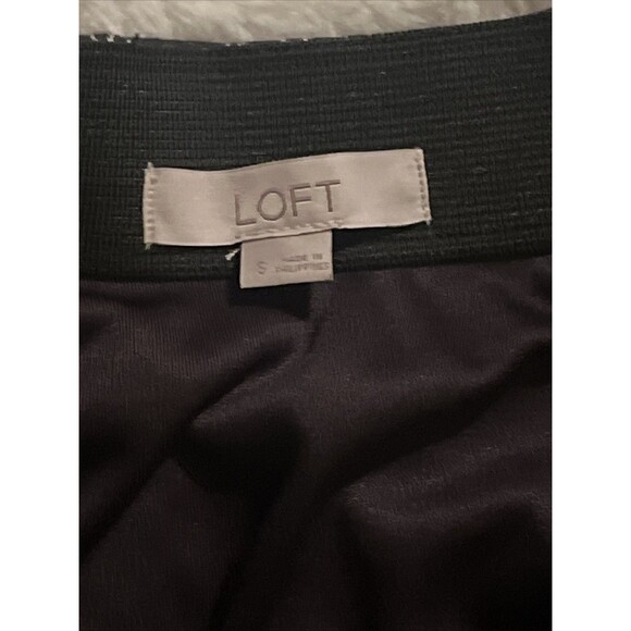 Ann Taylor Loft Skirt Women's Geometric A-Line Slip-on Small Black - Picture 2 of 3